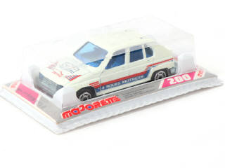 Lot 23 - MAJORETTE (FRANCE) (1)