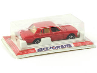 Lot 103 - MAJORETTE (FRANCE) (1)