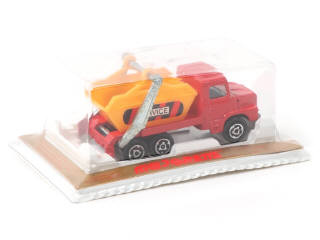 Lot 74 - MAJORETTE (FRANCE) (1)