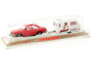 Lot 236 - MAJORETTE (FRANCE) (1)