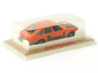 Lot 108 - MAJORETTE (FRANCE) (1)