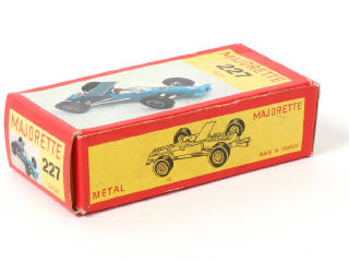 Lot 83 - MAJORETTE (FRANCE) (1)