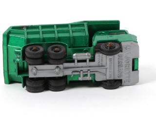 Lot 42 - MAJORETTE (FRANCE) (1)