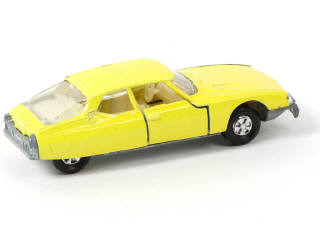 Lot 126 - MAJORETTE (FRANCE) (1)