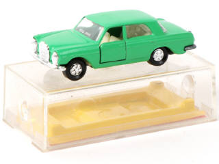 Lot 99 - MAJORETTE (FRANCE) (1)