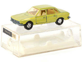 Lot 54 - MAJORETTE (FRANCE) (1)