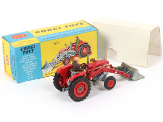 Lot 181 - CORGI TOYS (GB) (1)