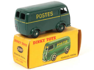 Lot 355 - DINKY TOYS (FRANCE) (1)