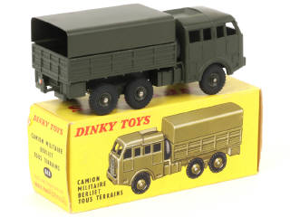Lot 384 - DINKY TOYS (FRANCE) (1)
