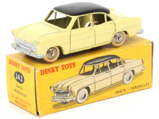 Lot 296 - DINKY TOYS (FRANCE) (1)