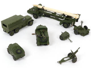 Lot 275 - DINKY TOYS (GB) (7)