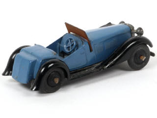 Lot 137 - DINKY TOYS (GB) (1)