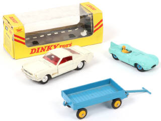 Lot 171 - DINKY TOYS (GB) (3)