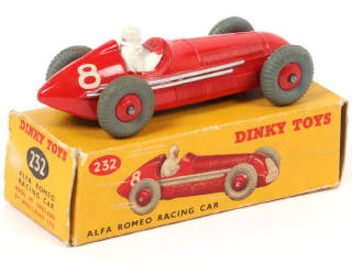 Lot 144 - DINKY TOYS (GB) (1)
