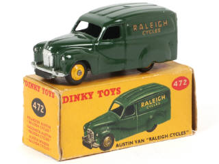 Lot 160 - DINKY TOYS (GB) (1)