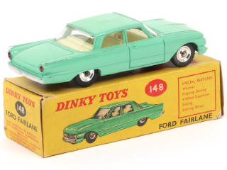 Lot 151 - DINKY TOYS (GB) (1)