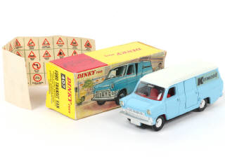 Lot 164 - DINKY TOYS (GB) (1)
