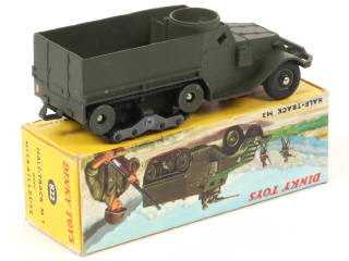 Lot 196 - DINKY TOYS (FRANCE) (1)