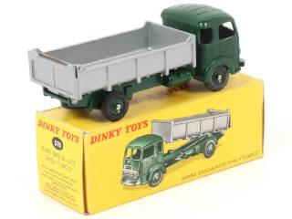 Lot 192 - DINKY TOYS (FRANCE) (1)