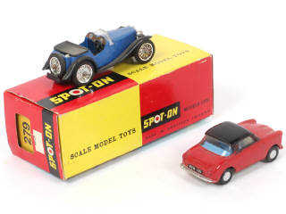 Lot 55 - SPOT-ON (GB) (2)