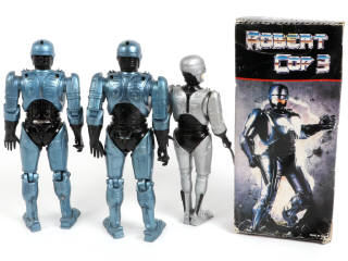 Lot 233 - DIVERS (3)