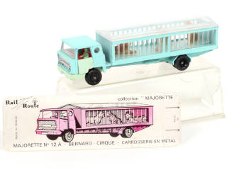 Lot 29 - MAJORETTE (FRANCE) (1)