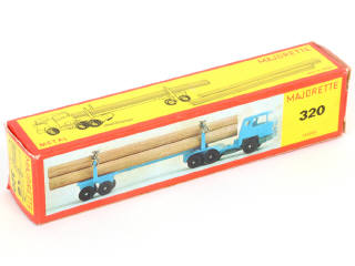 Lot 38 - MAJORETTE (FRANCE) (1)