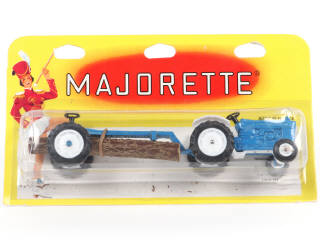 Lot 65 - MAJORETTE (FRANCE) (1)