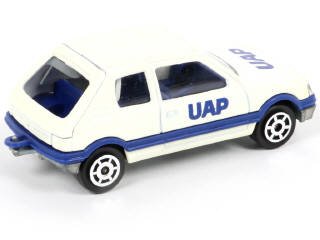 Lot 82 - MAJORETTE (FRANCE) (1)