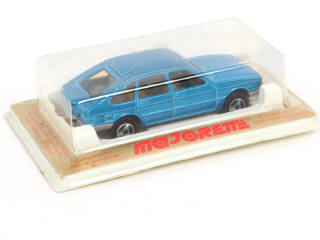 Lot 99 - MAJORETTE (FRANCE) (1)