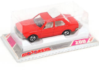 Lot 110 - MAJORETTE (FRANCE) (1)