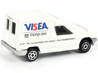 Lot 122 - MAJORETTE (FRANCE) (1)