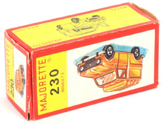 Lot 136 - MAJORETTE (FRANCE) (1)