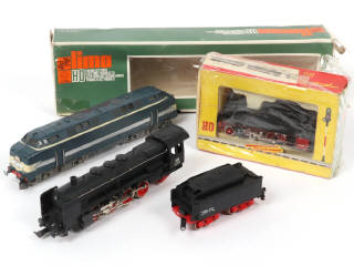 Lot 64 - DIVERS 'HO' (3)