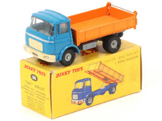 Lot 292 - DINKY TOYS (FRANCE) (1)
