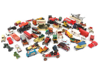Lot 196 - DIVERS (60)