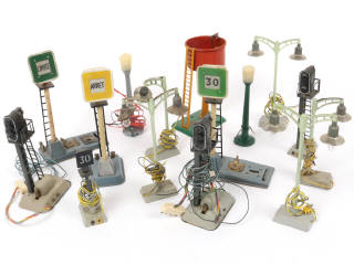 Lot 79 - DIVERS 'Ecartement O' (15)