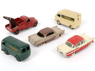 Lot 343 - DINKY TOYS (FRANCE) (5)