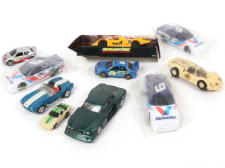 Lot 56 - DIVERS (10)