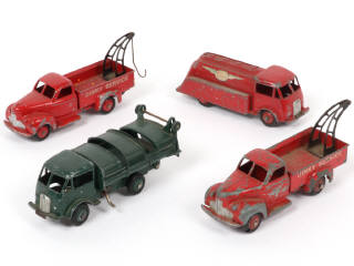 Lot 339 - DINKY TOYS (FRANCE) (4)