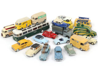 Lot 124 - DIVERS (20)