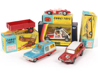 Lot 185 - CORGI TOYS (GB) (6)