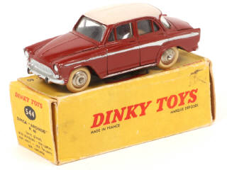 Lot 306 - DINKY TOYS (FRANCE) (1)
