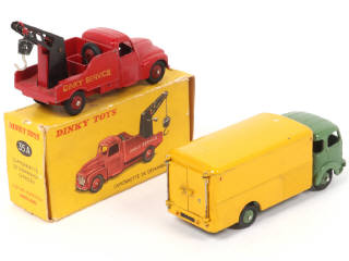 Lot 327 - DINKY TOYS (FRANCE) (2)