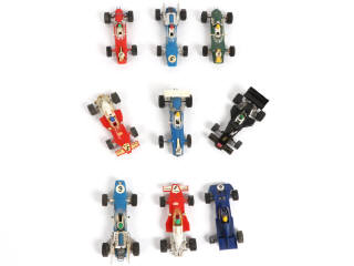 Lot 27 - SCALEXTRIC (FRANCE) (9)
