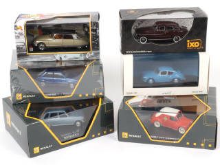 Lot 102 - DIVERS (6)