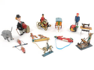 Lot 38 - DIVERS (11)