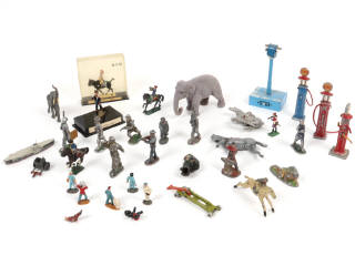 Lot 18 - DIVERS (35)