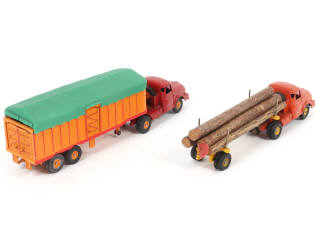 Lot 352 - DINKY TOYS (FRANCE) (2)