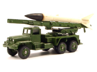 Lot 184 - DINKY TOYS GB (1)